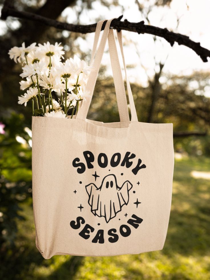 Spooky Season W/ Ghost Zipper Tote Bag, Best Tote Bags Ideas, Cute Tote Bags Ideas, Tote Bag Design Ideas, Girls Tote Bag, Best Canvas Tote Bags Ideas