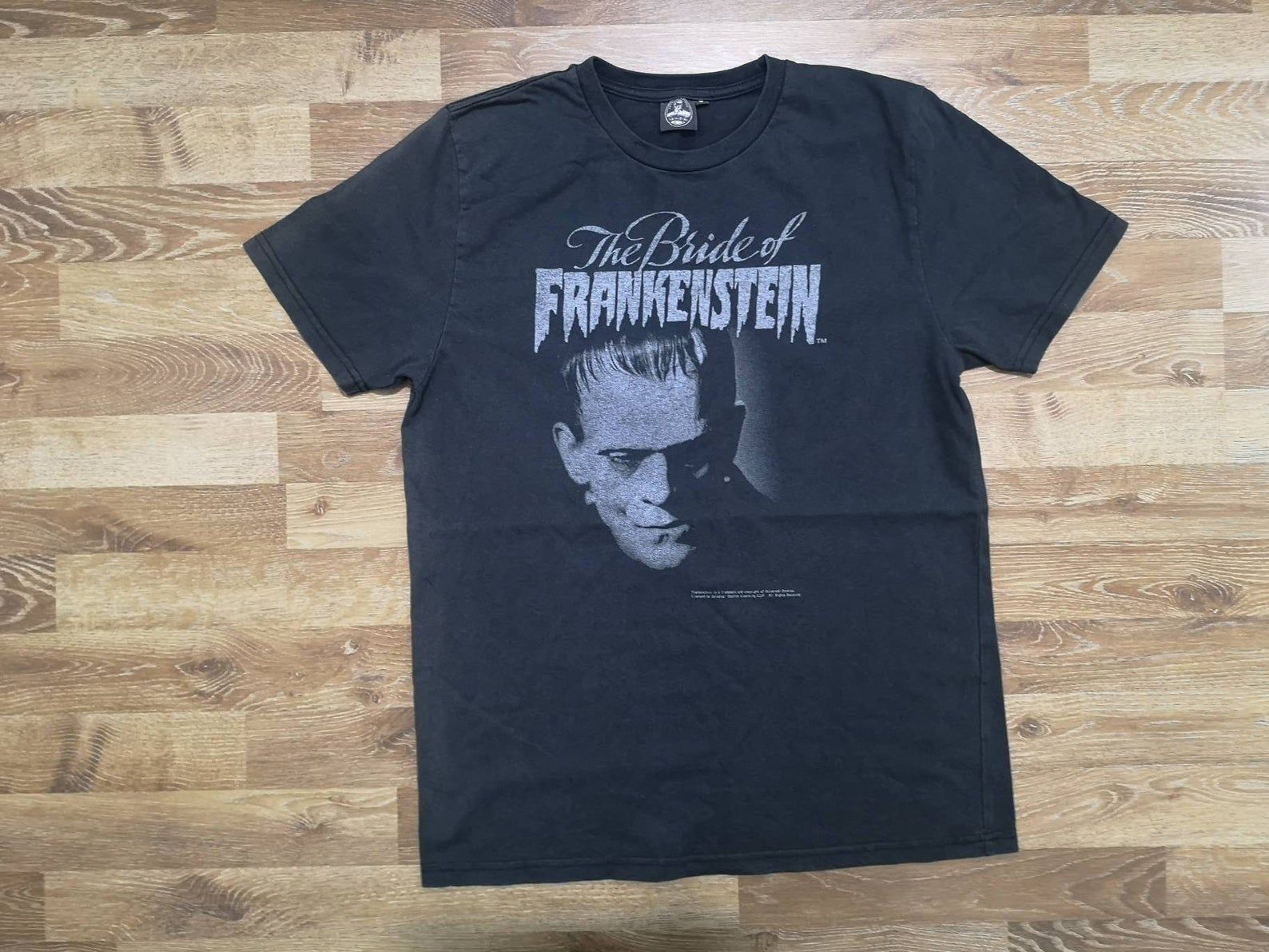 Distressed! True Vintage 2000’S Horror Movie The Bride Of Frankenstein Universal Studios Promo T Shirt