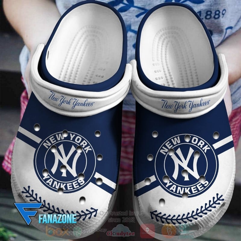 New York Yankees Logo Baseball MLB Navy White Crocss Classic Clogs Shoes Ver683