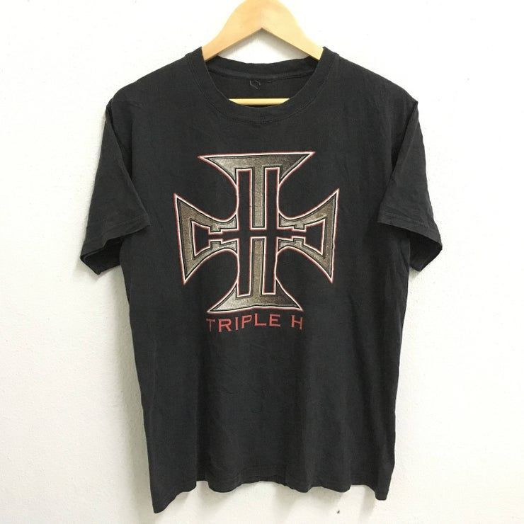 Rare Vintage Triple H Smackdown Wrestling Big Logo Black Colour Crew Neck Shirt Taille Moyenne Shirt Friday Night I x RosaShop