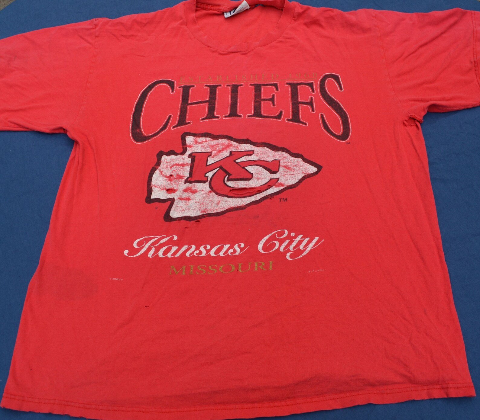 Thrashed 1996 Kansas City Chiefs Shirt 90S T Shirt Red Football Vintage Logo 7 Sports Super Bowl