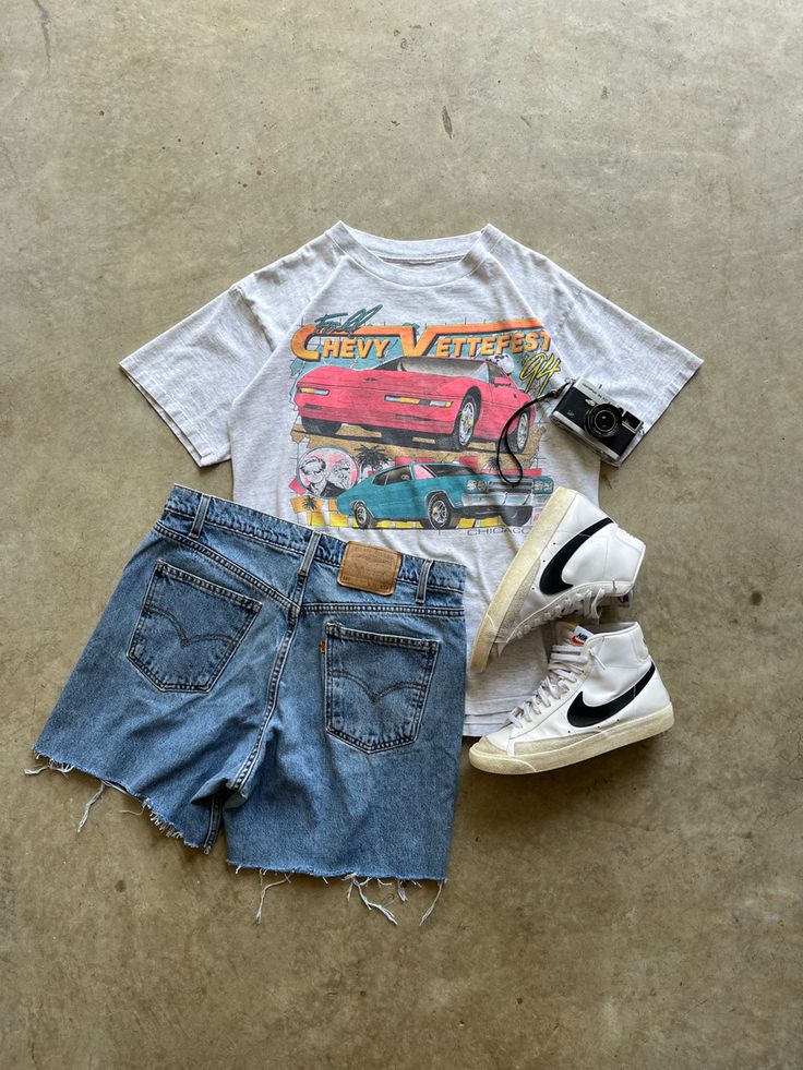 Vintage Outfit Inspiration, Shirt Ou &hellip;