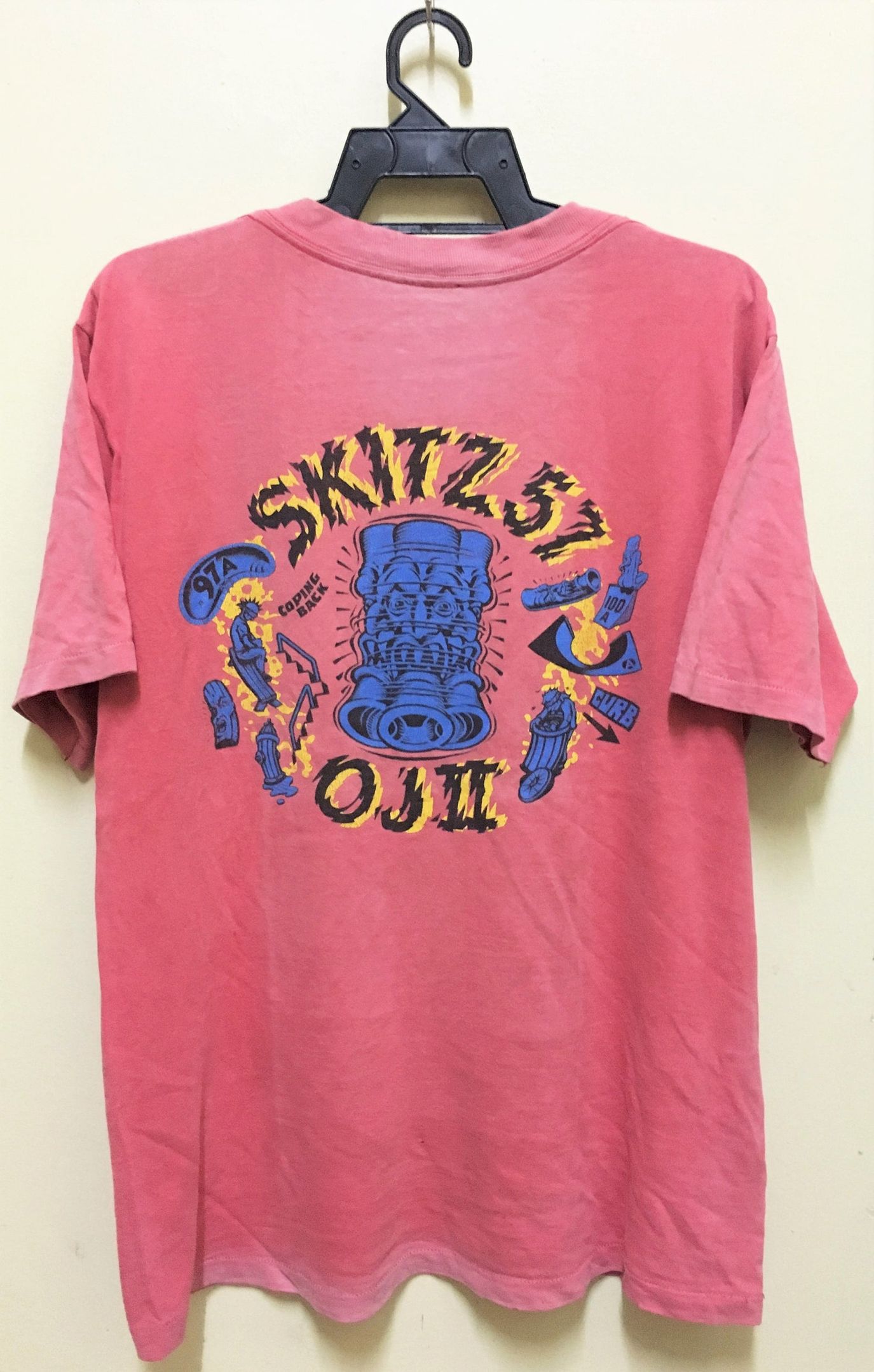 Vintage 80’S Santa Cruz Speed Wheel Skateboard Ojii Skitz 57 Rob Roskopp T-Shirt