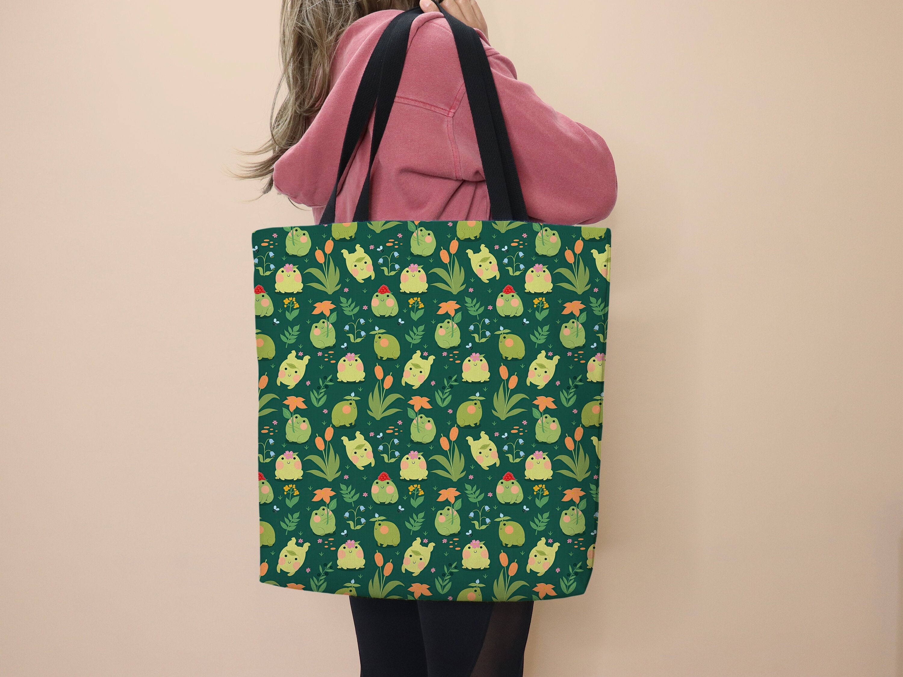 Frog Tote Bag Kawaii Frog Bag School Tote Frogs Gift for Her Cute Bag Frog Cute Frogs Everyday Tote Grocery Bag Work Tote Canvas Bag Frog