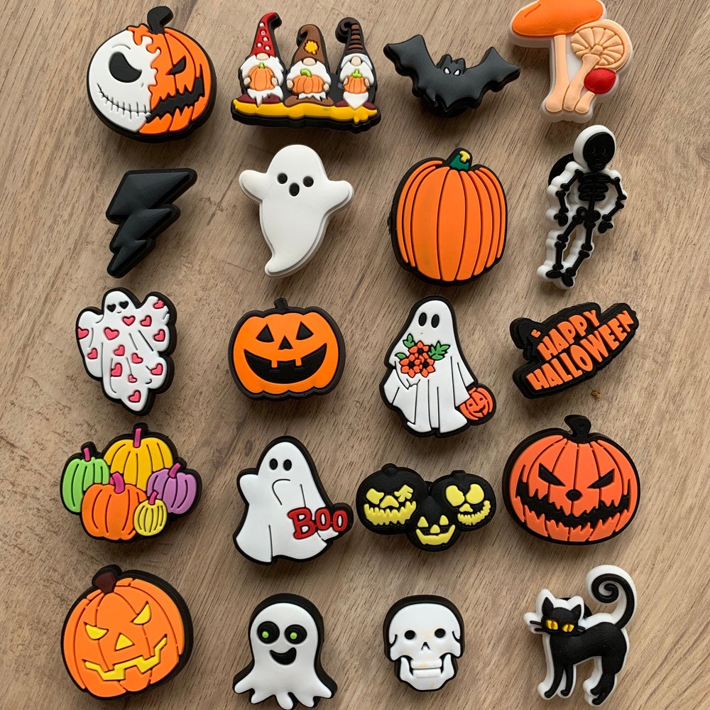 Halloween Clog Charms 20+ Spooky Shoe Clip Orange Charm Pin Badge Evil Ghost Skull Witch Ghost Scary Bat Pumpkin Skeleton Mushroom - New Arrival X Miamisdolphins Fashion Yourtshirtman