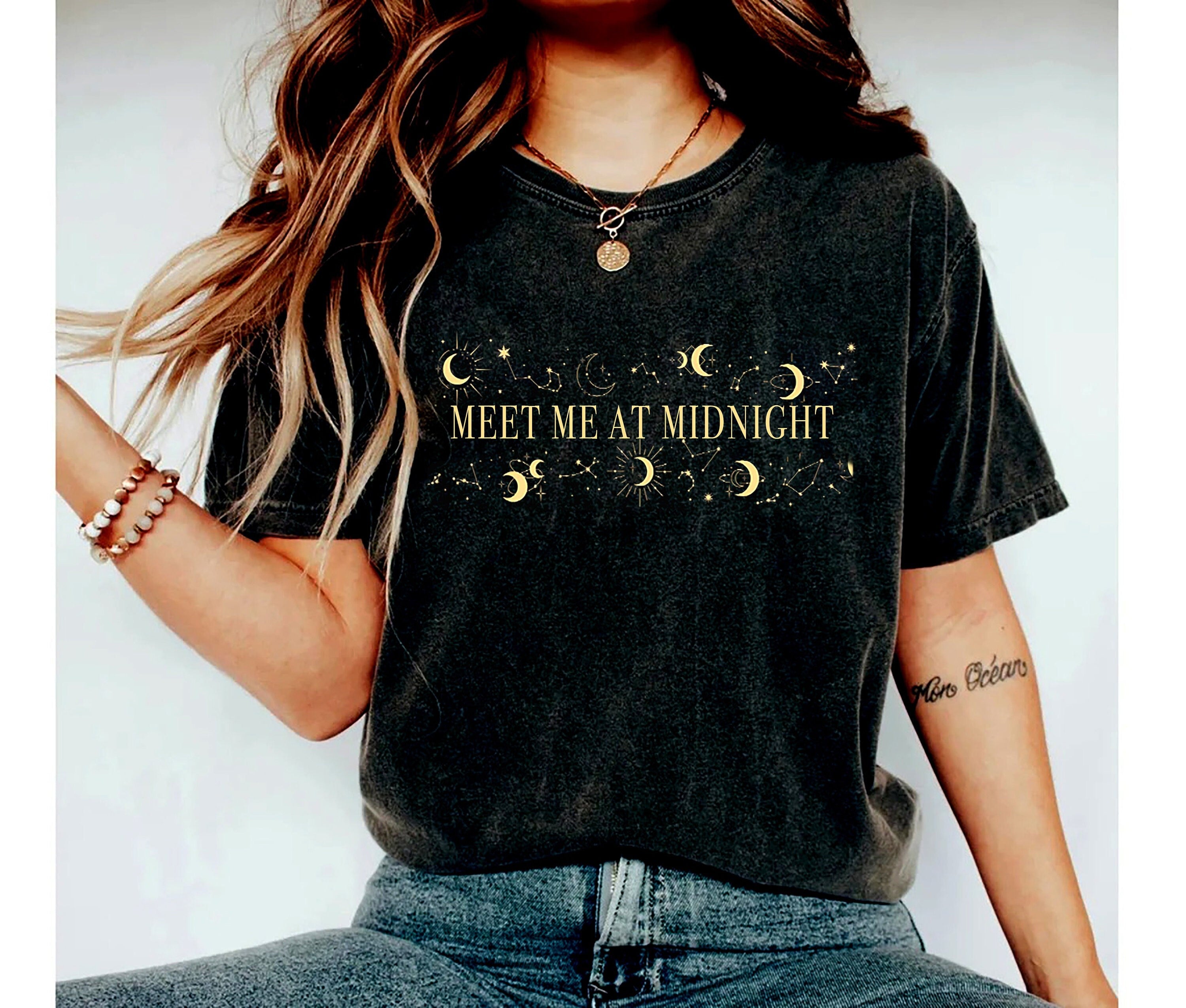 Meet Me At Midnight Shirt Sweatshirt, Women'S Song Lyrics Shirt, Trending Shirt, Pop Concert Hoodie, Best Friend Gifts, Cute Graphic Tee