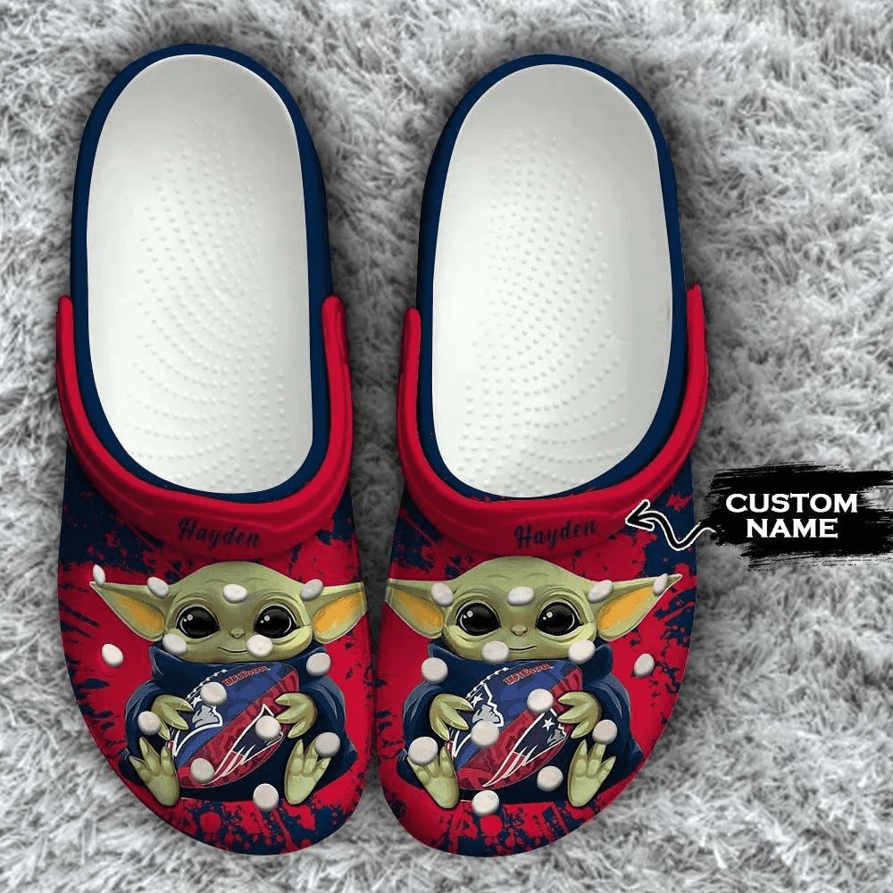 New England Patriots Baby Yoda Custom Name Crocss Classic Clogs Shoes Ver382