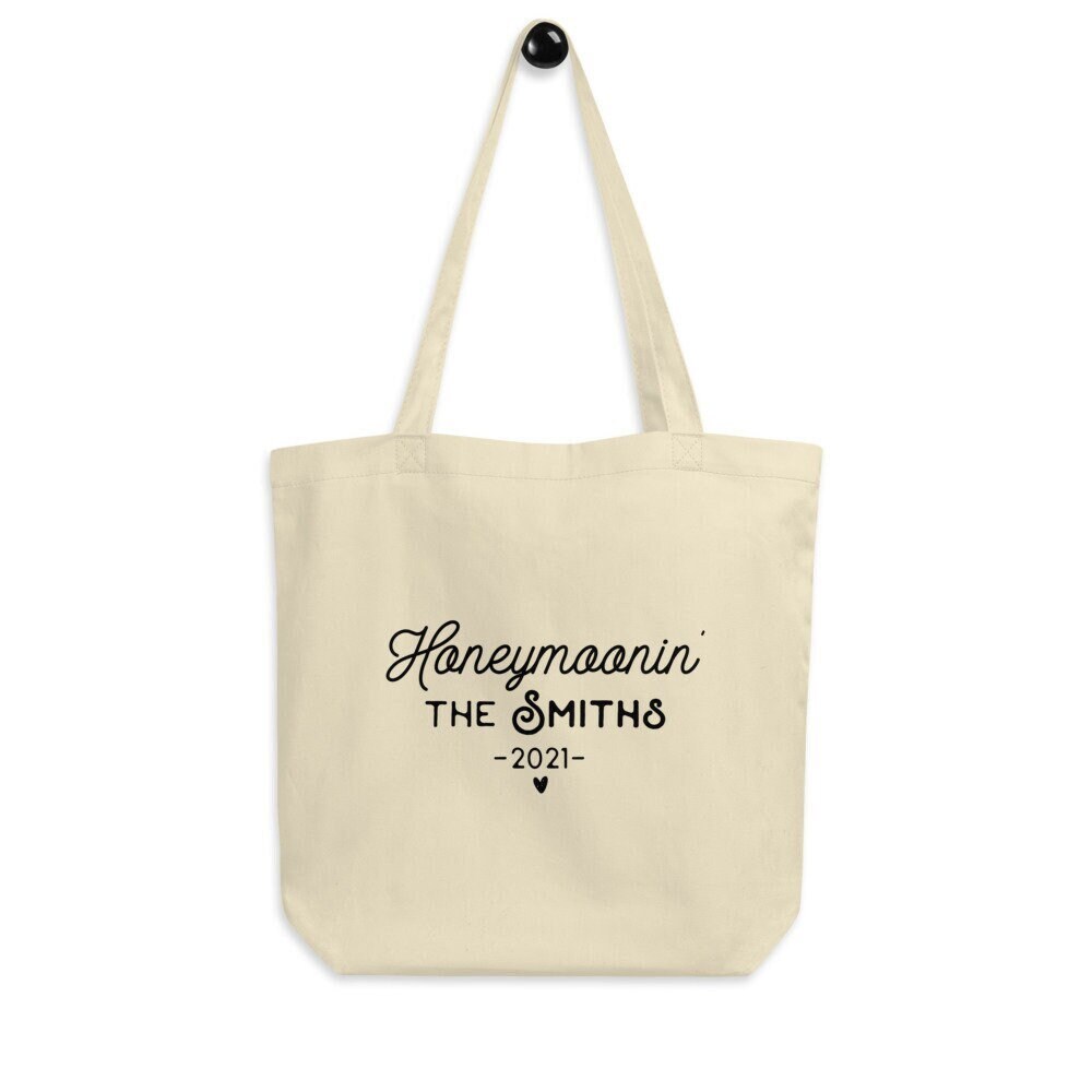 Honeymoonin’ Personalized Eco Tote Bag – Honeymoon Tote Bag, Wedding Gift, Honeymoon Bag, Custom Honeymoon Gift, Newlywed Gift, Honeymoon