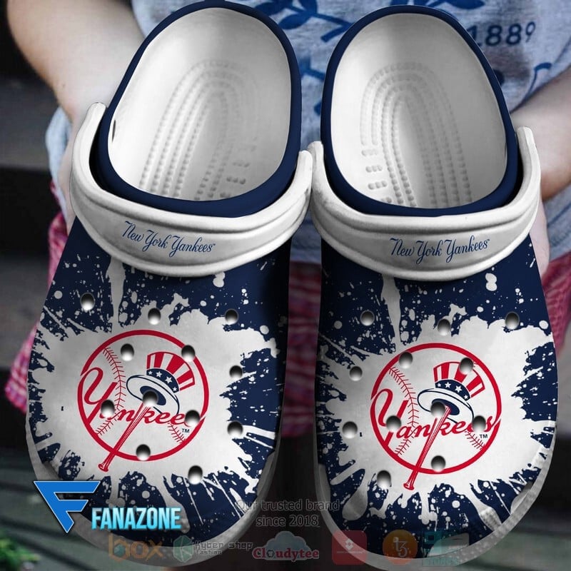 New York Yankees Logo Baseball MLB White Sander Blue Crocss Classic Clogs Shoes Ver152