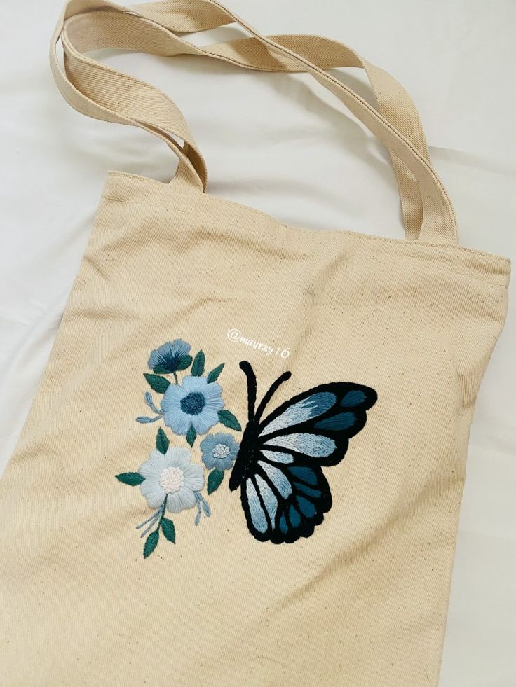 Totebag, Best Tote Bags Ideas, Cute Tote Bags Ideas, Tote Bag Design Ideas, Girls Tote Bag, Best Canvas Tote Bags Ideas