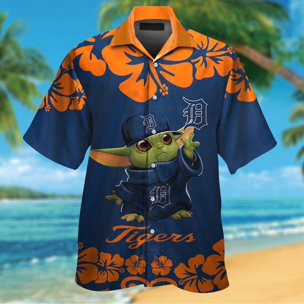 Detroit Tigers Baby Yoda Short Sleeve Button Up Tropical Hawaiian Shirt