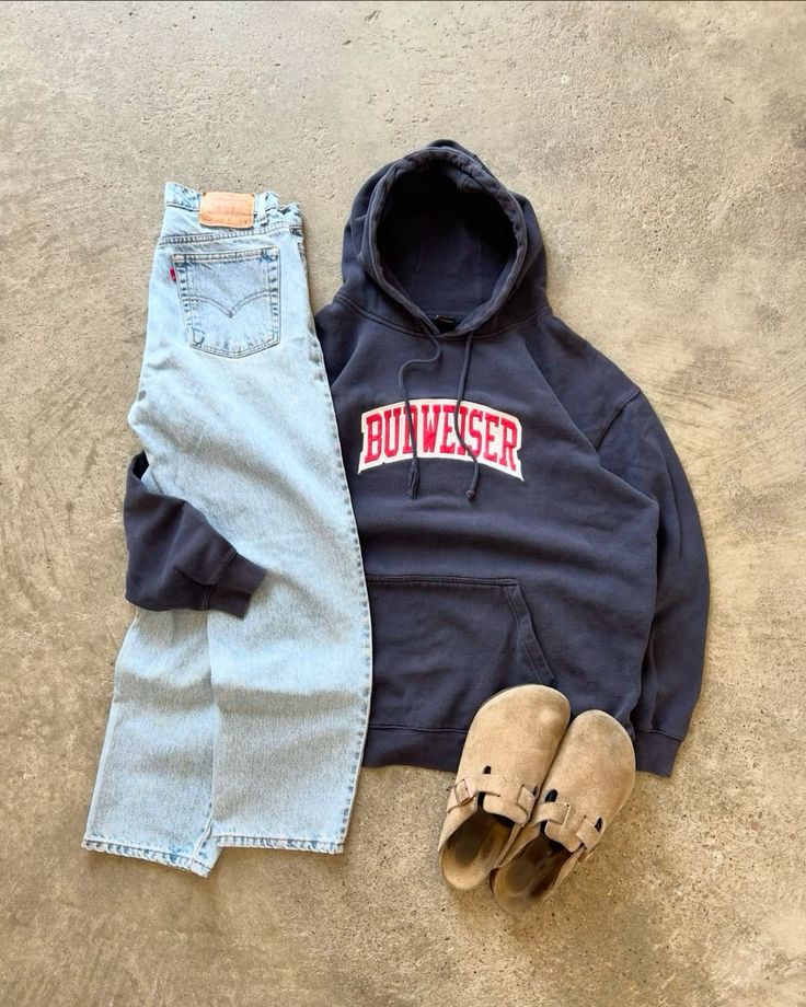 Budweiser Navy Embroidered Hoodie, M &hellip;