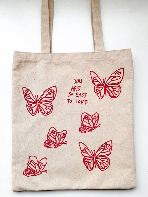 Butterfly, Easy Love Tote bag