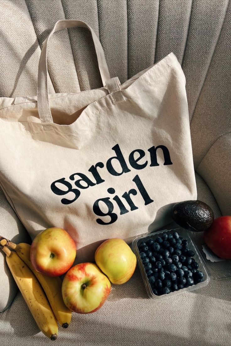 Garden Girl, Best Tote Bags Ideas, Cute Tote Bags Ideas, Tote Bag Design Ideas, Girls Tote Bag, Best Canvas Tote Bags Ideas