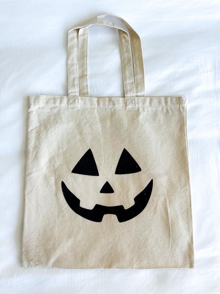 Jack-O-Lantern Canvas Tote Bag, Halloween Canvas Tote Bag, Fall Lovers Tote Bag, Canvas Tote Bag for Trick or Treat Goodie gift Bags, Best Tote Bags Ideas, Cute Tote Bags Ideas, Tote Bag Design Ideas, Girls Tote Bag, Best Canvas Tote Bags Ideas