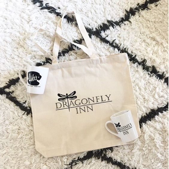 Dragonfly Inn Tote bag