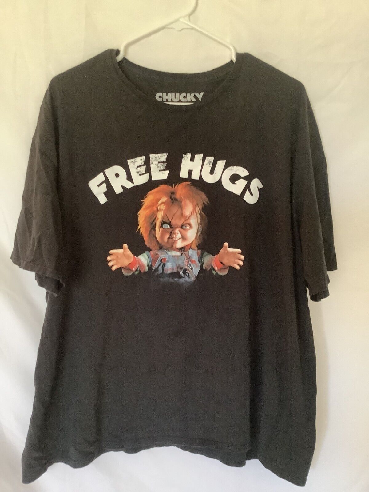 Chucky Free Hugs Halloween T Shirt Size XXX