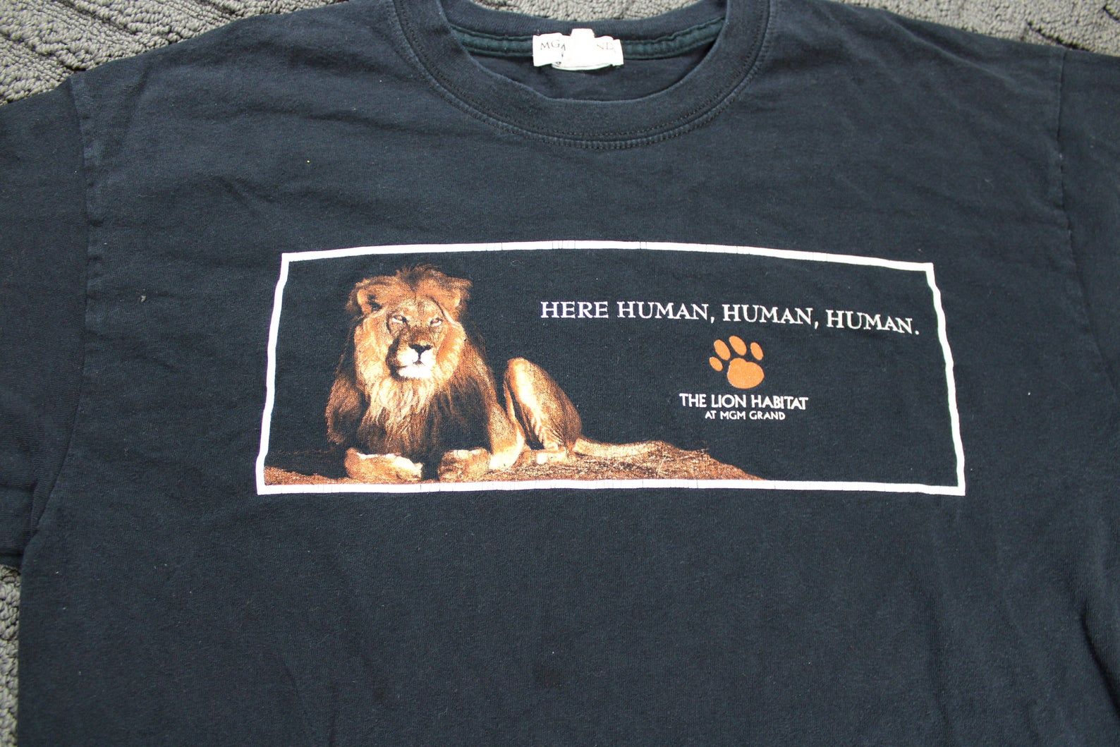 Mgm Grand Lion T-Shirt / Vintage 90S Promo Graphic Tee