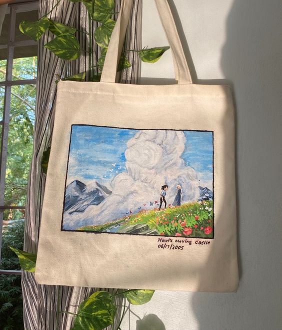 Howl’s moving castle tote bag