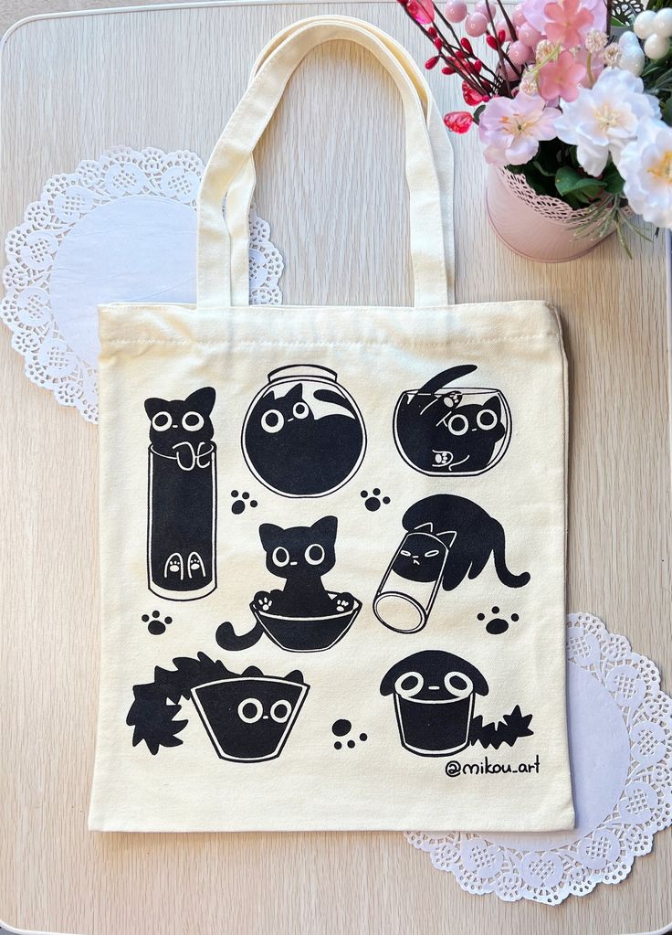 Full of Liquid Cats Cotton Tote Bag, Gift for Cat Lovers, Handmade, Durable and Functional, Mikou Original Art, Best Tote Bags Ideas, Cute Tote Bags Ideas, Tote Bag Design Ideas, Girls Tote Bag, Best Canvas Tote Bags Ideas