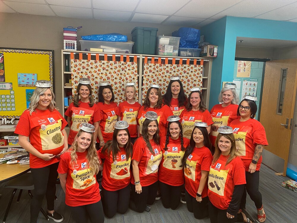 Spice Shirt, Halloween Couple Costume, Spice Group Shirts, Girls Costumes, Family Teachers, Food Seasoning Tshirt, Adult Costume Women Teens Crafted For Individuality Yourtshirtman