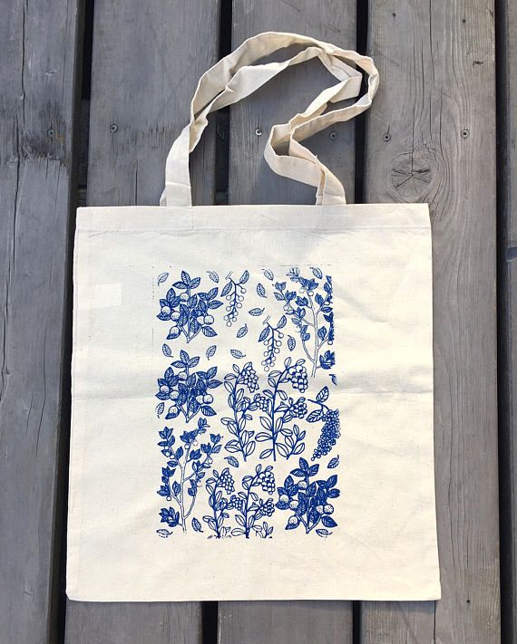 Tote Bag With Berries, Cotton Tote, Garden Tote Bag, Handmade Tote, Forest Plants Tote, Blue Tote, Gift, Screen Printed Tote, No to Plastic, Best Tote Bags Ideas, Cute Tote Bags Ideas, Tote Bag Design Ideas, Girls Tote Bag, Best Canvas Tote Bags Ideas