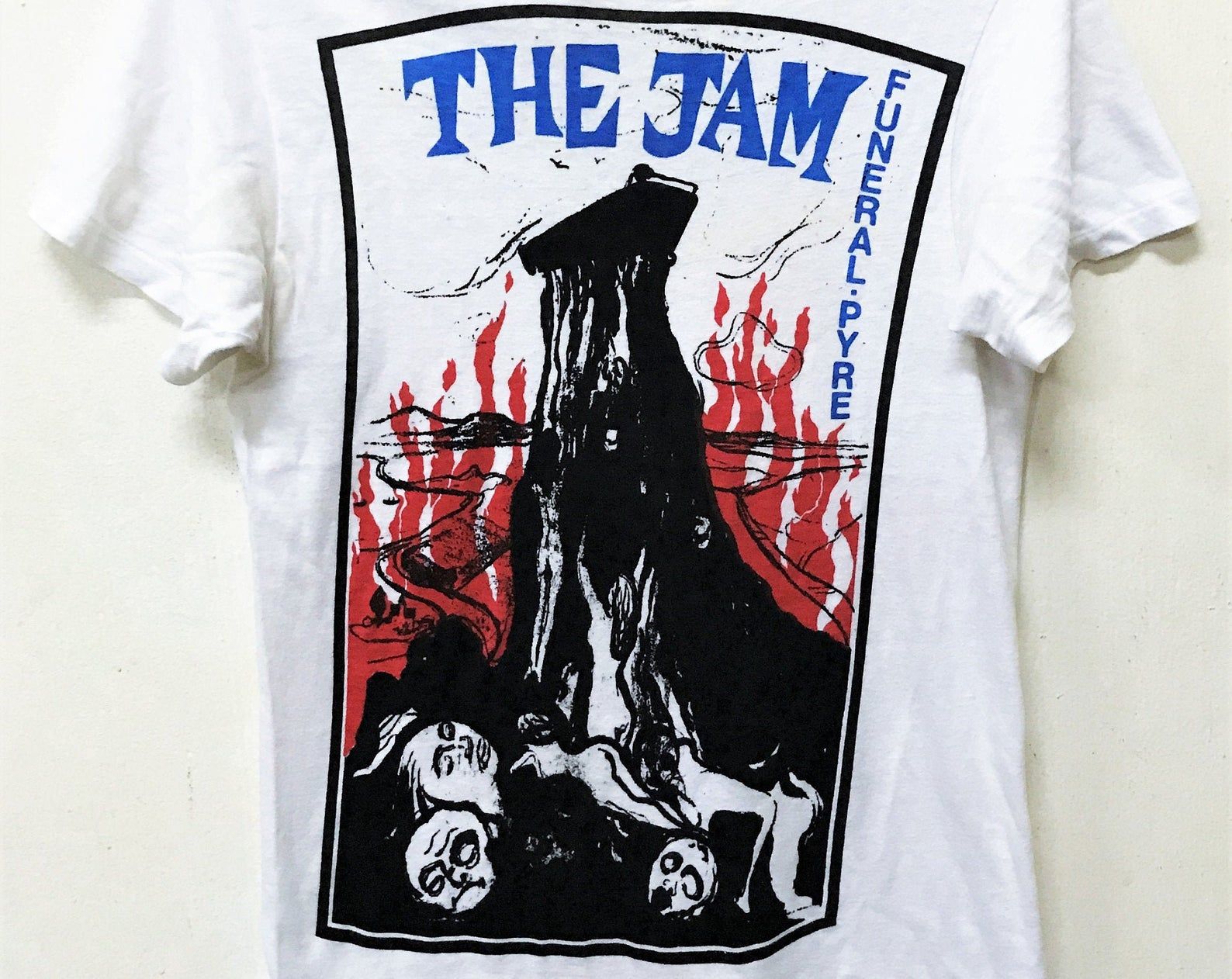 Vintage 80 1981 The Jam Funeral Pyre Punk Rock Tour Concert T-Shirt Fifth Column