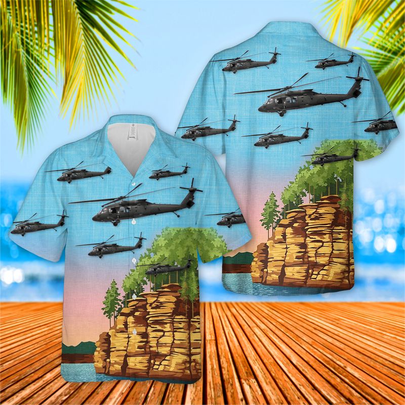 Wisconsin Army National Guard’S 1St Battalion, 147Th Aviation Regiment Blackhawk Uh-60 Helicopter Hawaiian Shirt