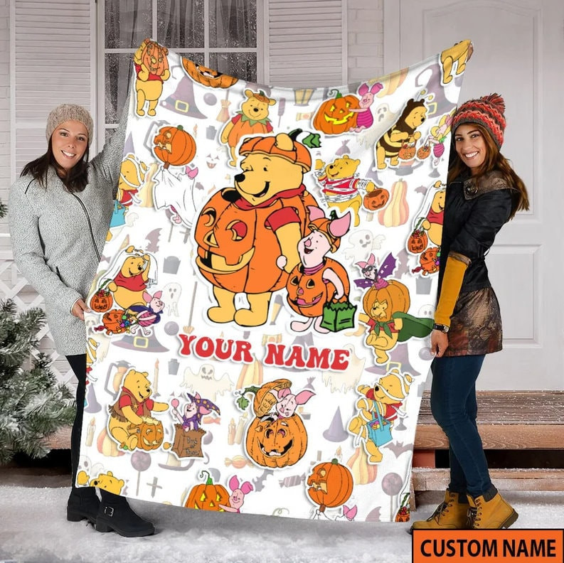 Personalized Pooh Halloween Quilt Blanket, The Pooh And Friends Halloween Blanket, Pooh Bear Winnie Pooh Blanket, Thanksgiving Blanket Dolerstore Bespoketshirt