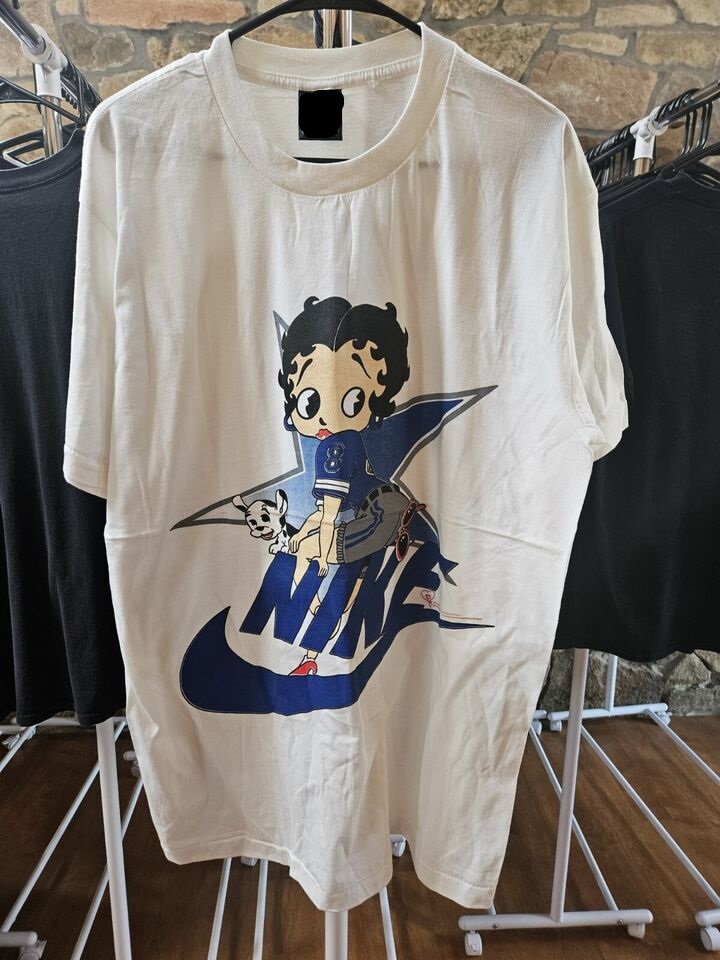 Vintage Betty Boop Cartoon Dallas Cowboys Football Nike Bootleg Shirt Outfit