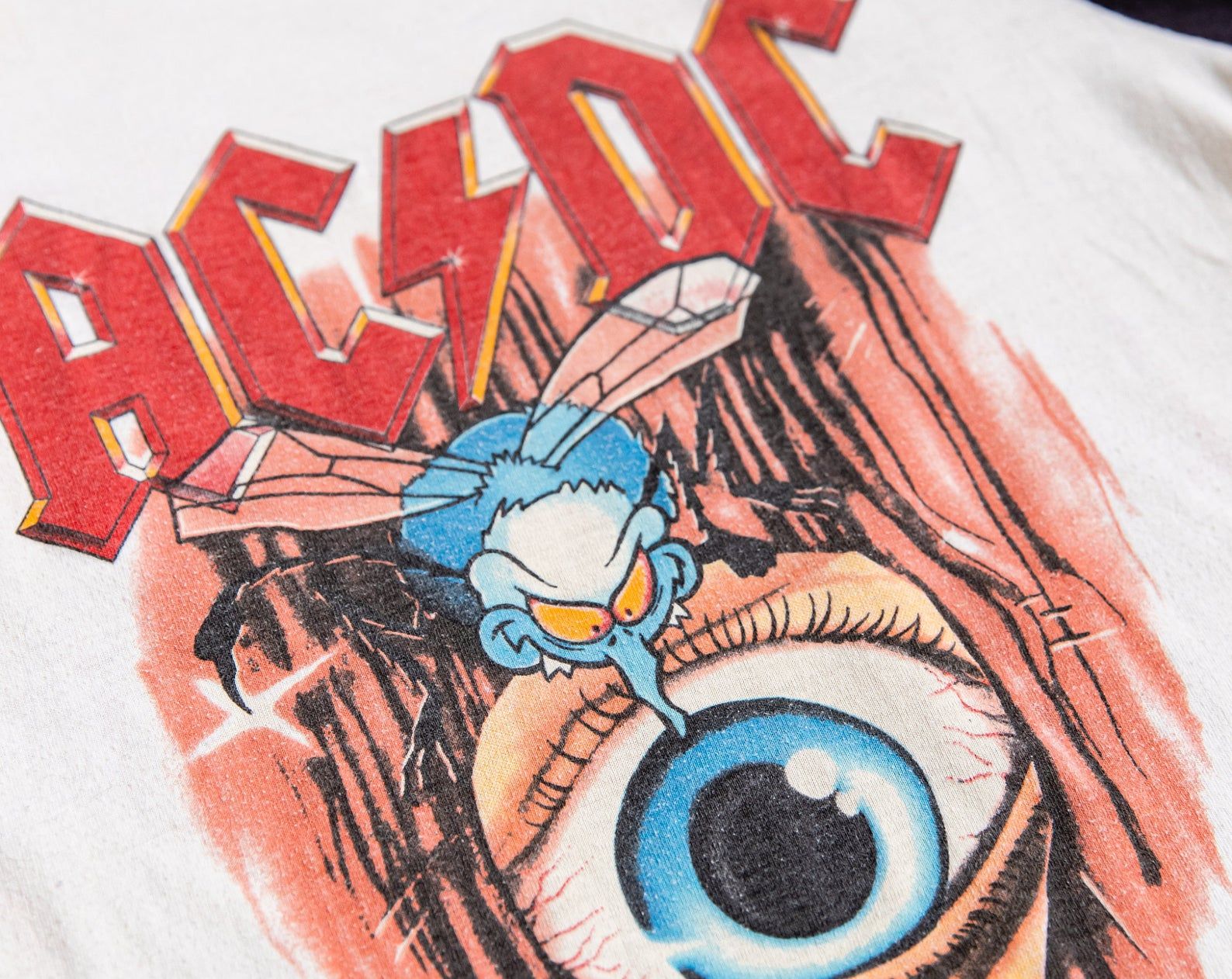 Vintage 1980’S Ac Dc – Fly On The Wall ’85 Tour Raglan Shirt