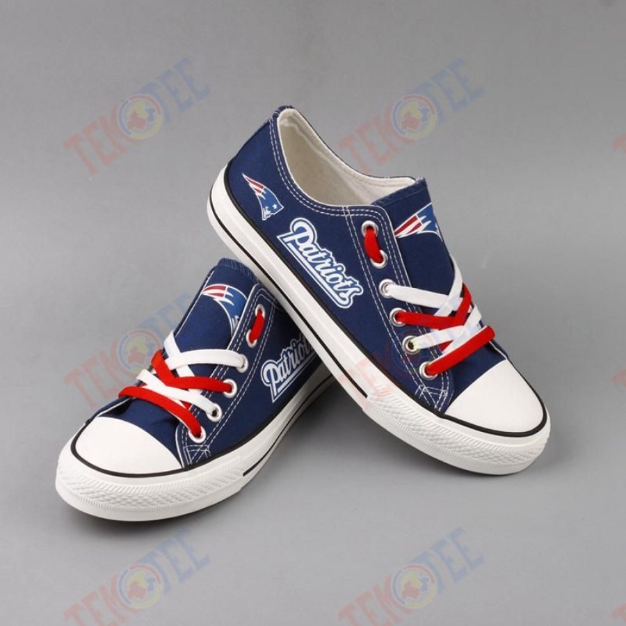 Mens Womens New England Patriots Low Top Patriots Running Shoes Tennis Shoes Low Top Shoes Custom Print Footwear Converse Sneakers TMT673 For Fans From PeckShirt