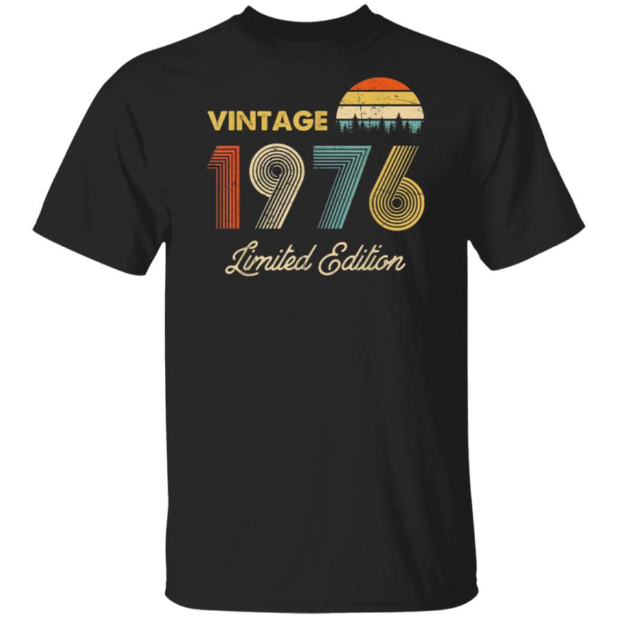 Vintage 1976 Made in 1976 43rd birthday 43 years old Gift T Shirt Hoodie Shirt