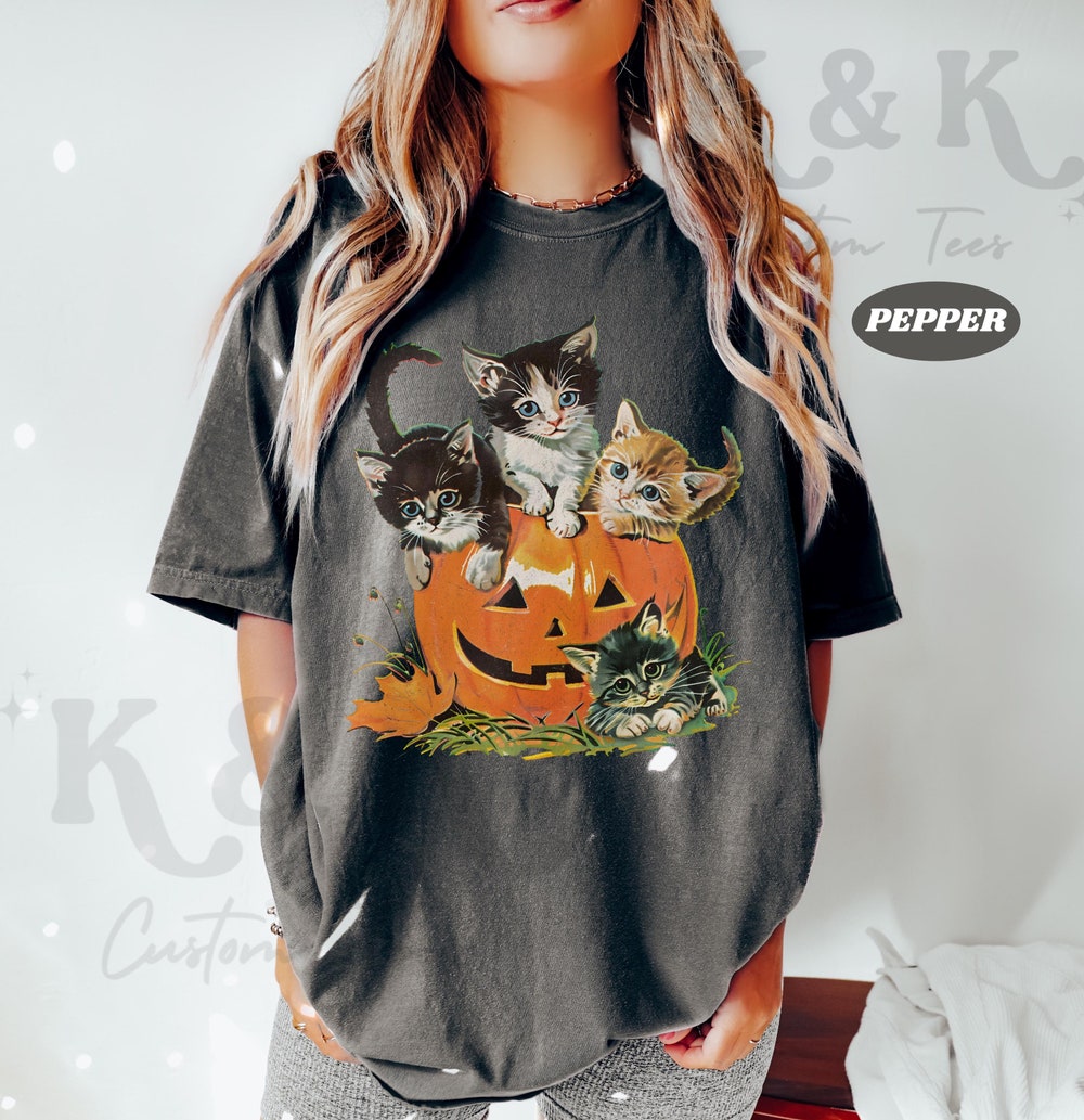 Vintage 90s Cat Halloween Shirt, Retro Halloween Shirt, Spooky Season Tee, Pumpkin Shirt, Halloween Shirt, Vintage Halloween Shir