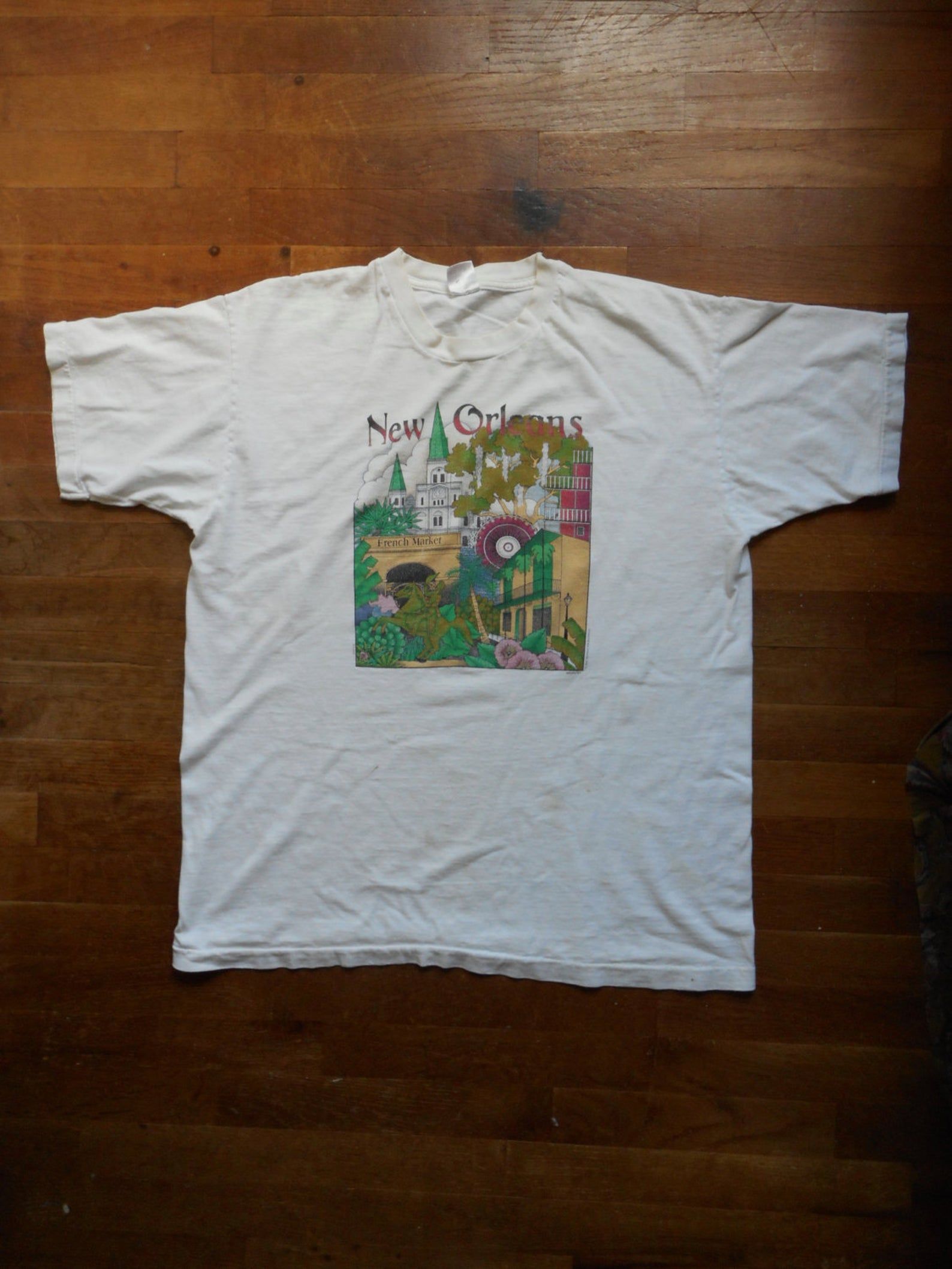 Vintage 90S Graphtex New Orleans French Market Big Easy Illustration Fan Souvenir French Quarter Fruit Of The Loom T Shirt