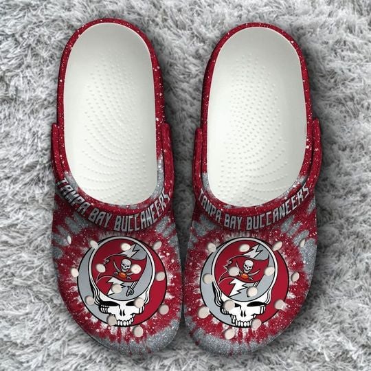 Tampa Bay Buccaneers Grateful Dead Crocss Classic Clogs Shoes In Red Ver429