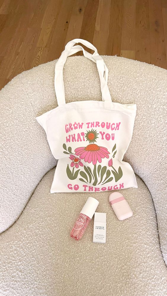 GROW THROUGH WHAT YOU, GO THROUGH Tote Bag