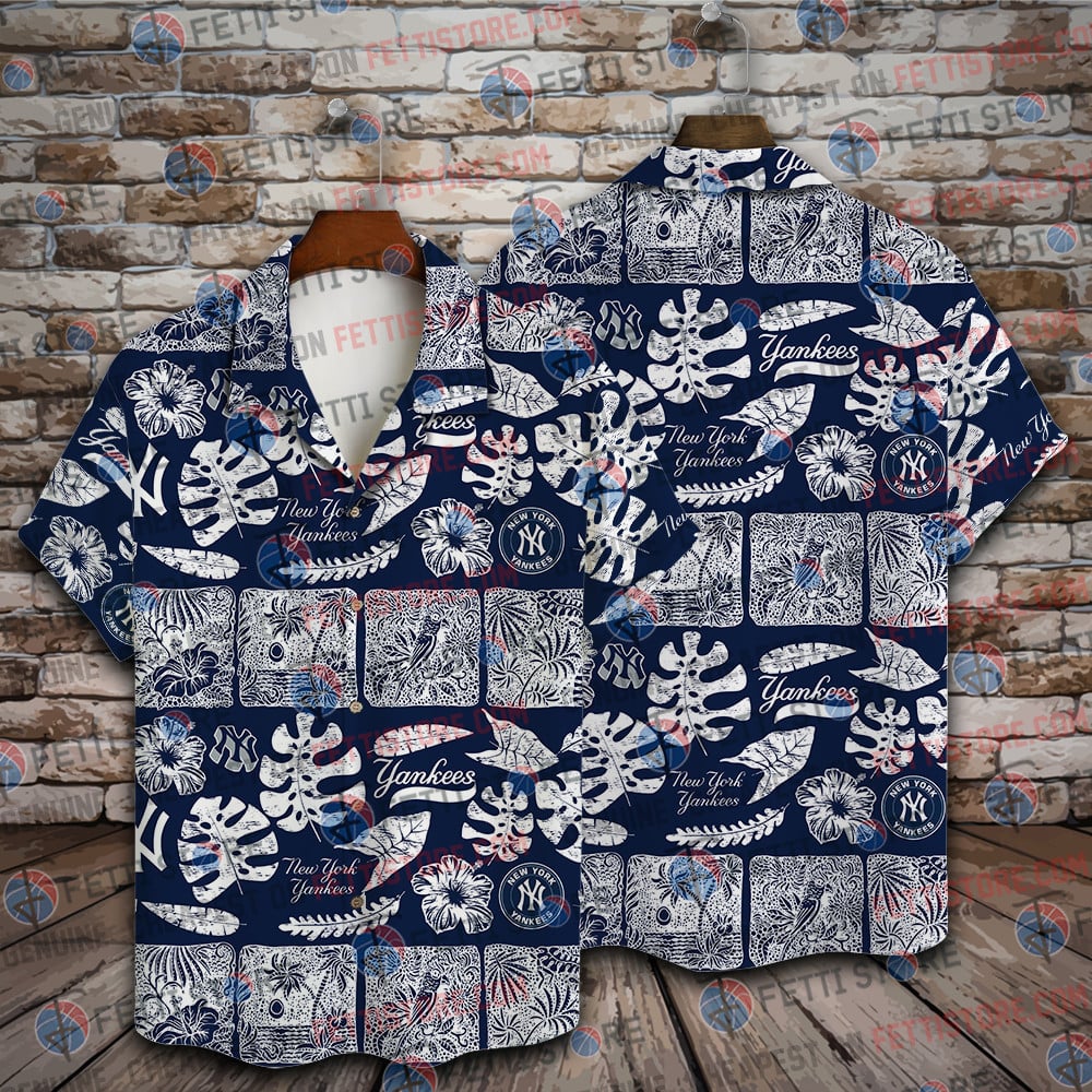 New York Yankees Leave And Beach Vintage Pattern Hawaiian Shirt