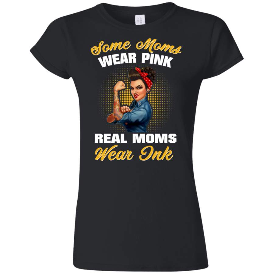 Some Moms Wear Pink, Real Moms Wear  &hellip;