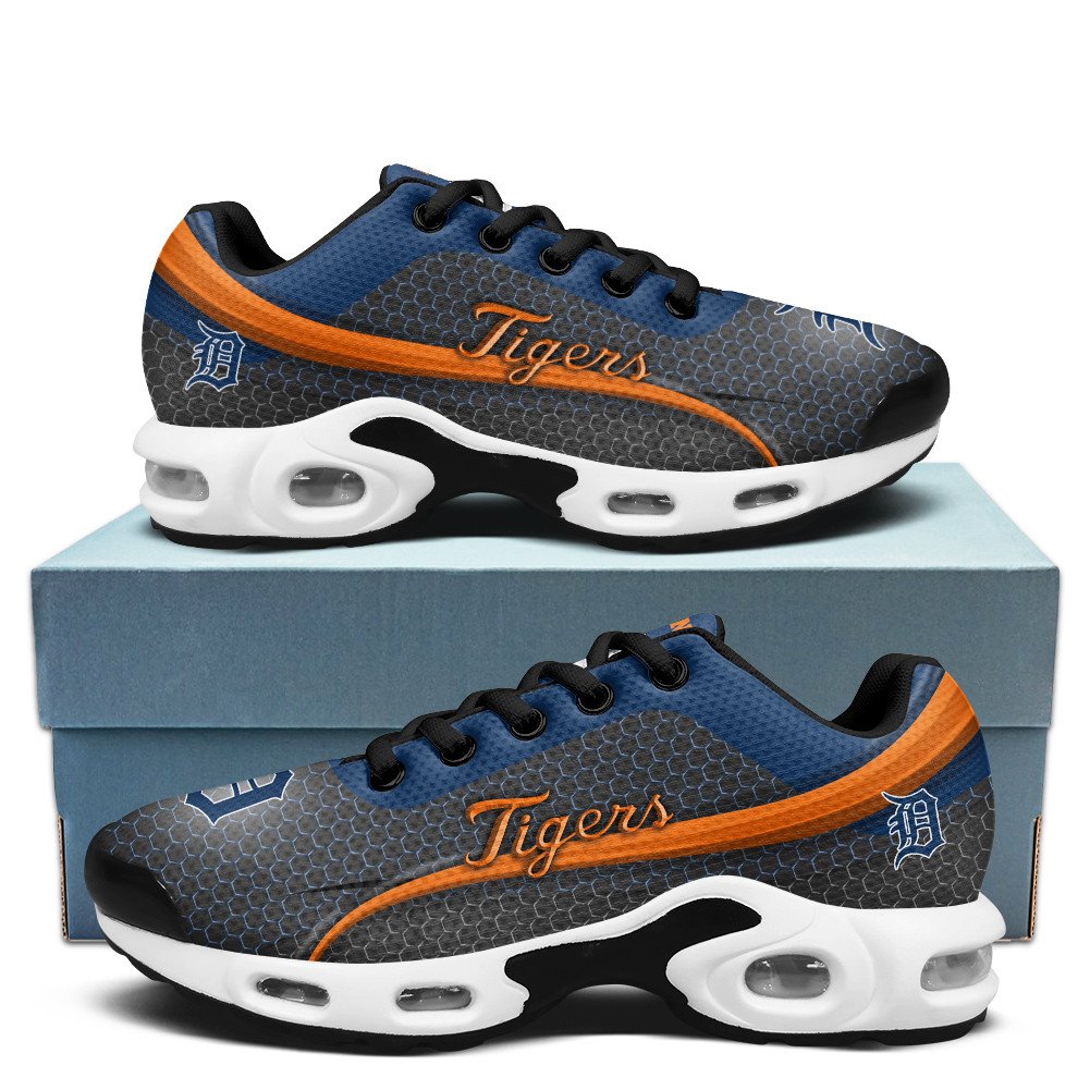 Detroit Tigers MLB Personalized Name Team Colors Wave Line Beehive Pattern TN Air Max Shoes Air Cushion Sneakers