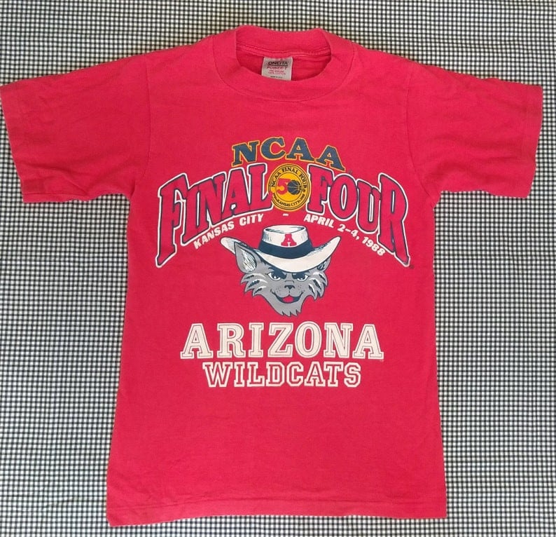 Vintage 80S University Of Arizona Wildcats Final Four Kansas City April 1988 Old School Wilbur Logo Shirt Mens Small