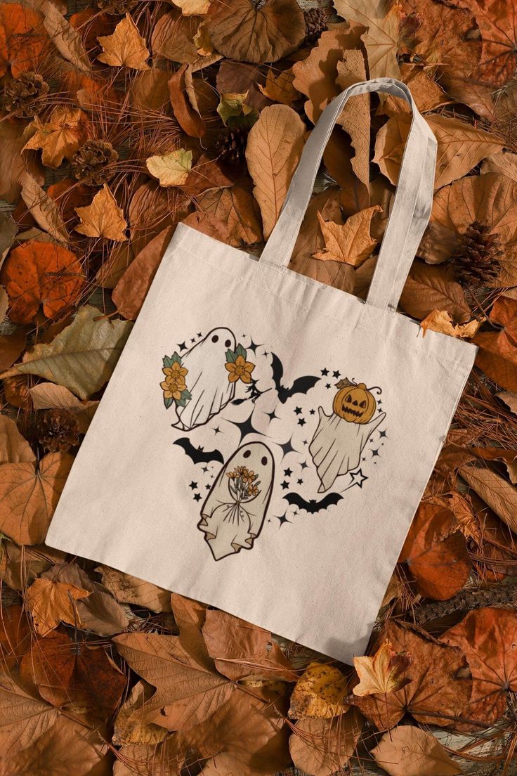 Ghost Heart Tote Bag, Halloween College Gift, Halloween Book Bag, Halloween Movie Bag, Halloween Canvas Tote Bag, Fall Gift, Cute Fall Bag, Best Tote Bags Ideas, Cute Tote Bags Ideas, Tote Bag Design Ideas, Girls Tote Bag, Best Canvas Tote Bags Ideas