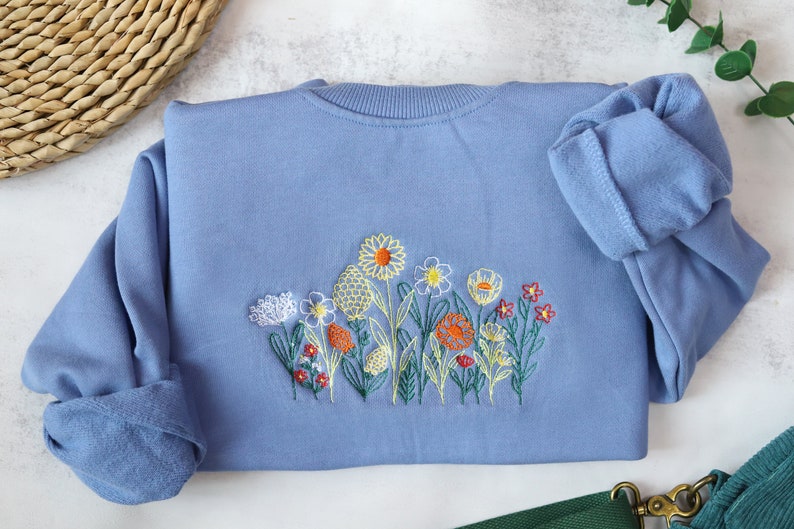 Wildflowers embroidered crewneck,Vintage Sweatshirt,Fine Line,floral embroidered sweatshirt,Gifts for Women, Friends, Gift for MAMA