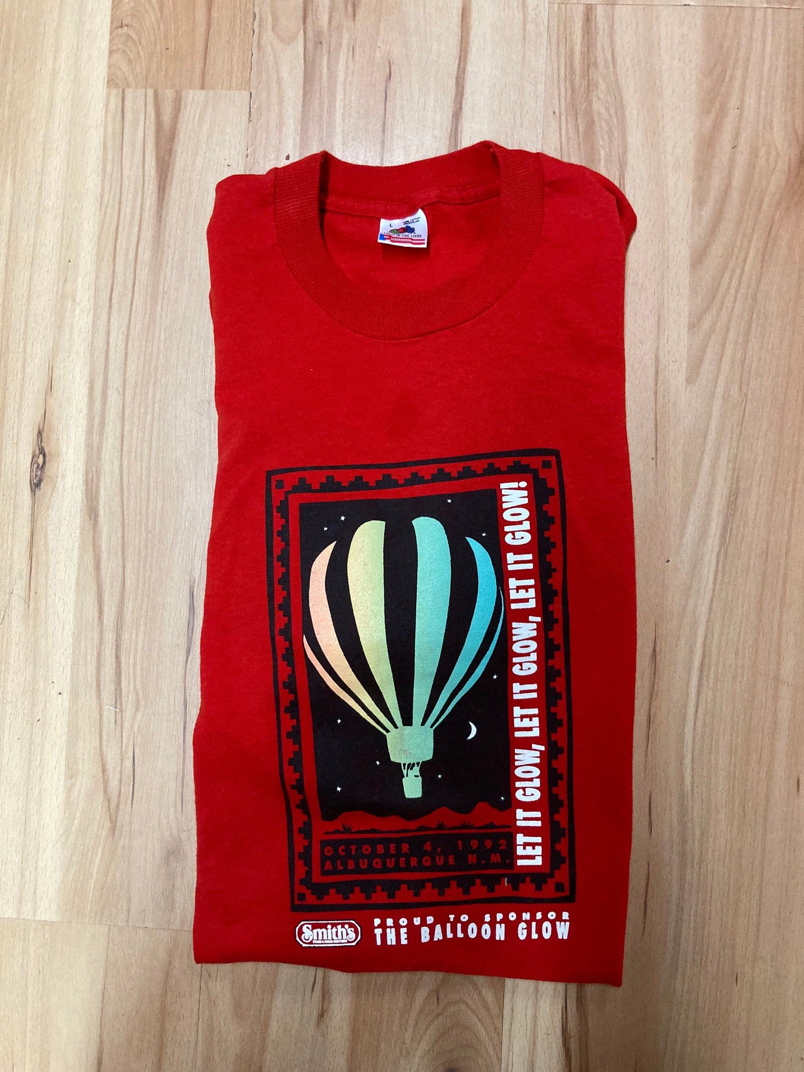 Vintage Ballon Glow Tee