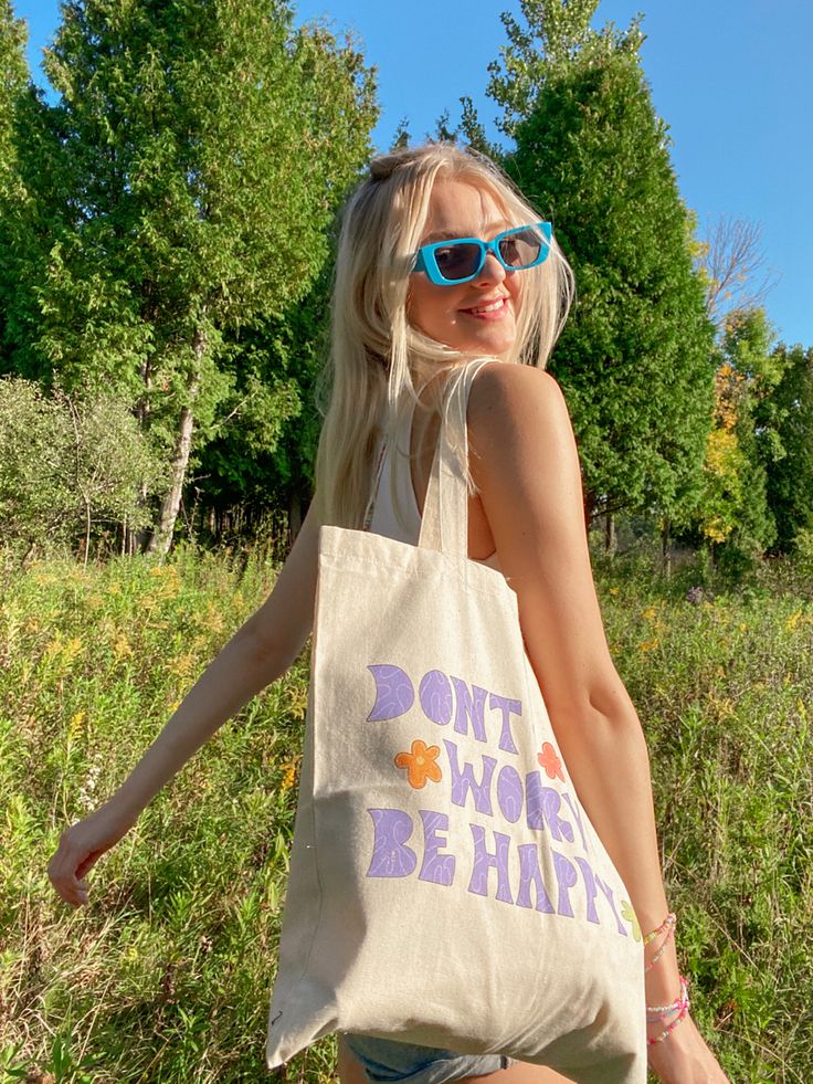 Eco Bag Aesthetic, Best Tote Bags Ideas, Cute Tote Bags Ideas, Tote Bag Design Ideas, Girls Tote Bag, Best Canvas Tote Bags Ideas