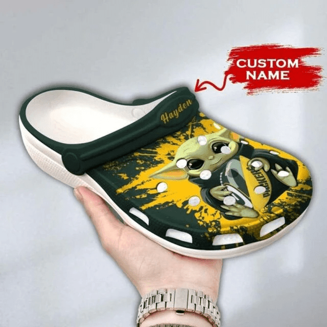 Green Bay Packers Baby Yoda Custom Name Crocss Clog Comfortable Shoes Ver472