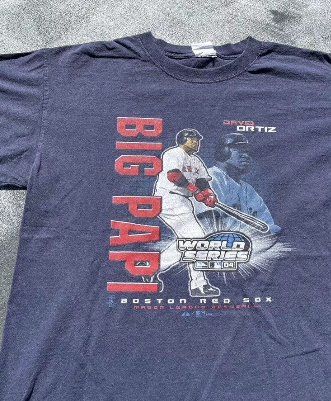 Vintage Boston Red Sox Big Papi David Ortiz 2004 World Series Tee Shirt Outfit