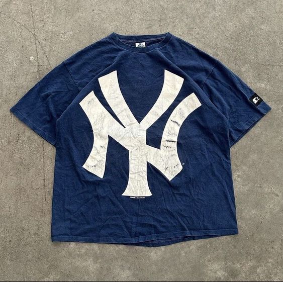 new york tee, Shirt Outfit Idea