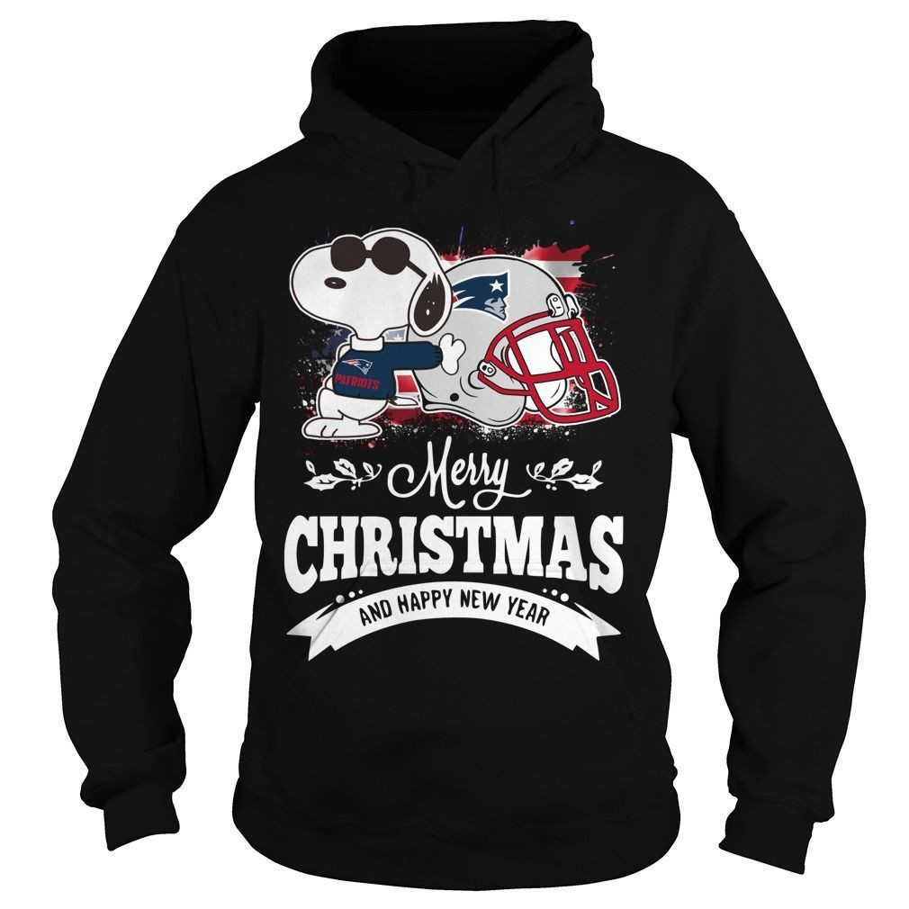 Marry Christmas And Happy New Year Cool Snoopy New England Patriots Football Fans Holidays Shirts Fashion24Hs