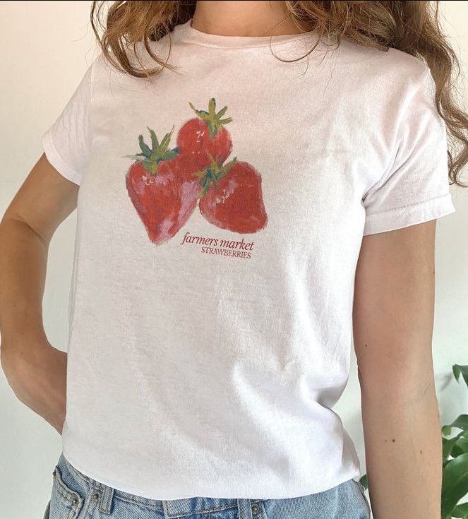 Farmers Market Strawberries Tee Shirt Outfits